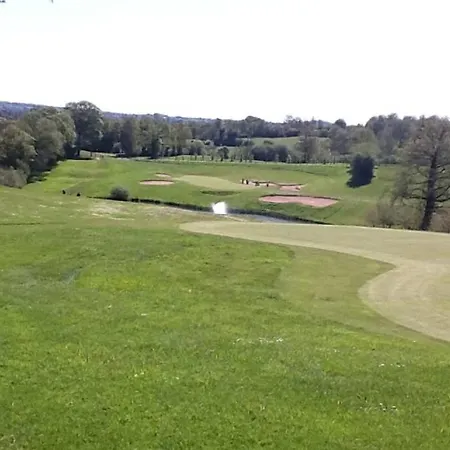 3 Bedroom Over Looking Dathee & Golf Course * Saint-Manvieu-Bocage