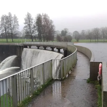 3 Bedroom Over Looking Dathee & Golf Course 샬레