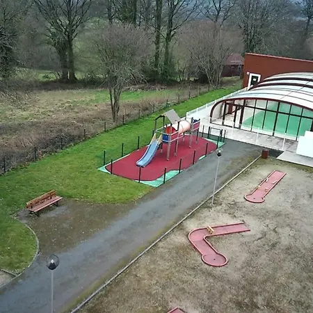 3 Bedroom Over Looking Dathee & Golf Course Chalet