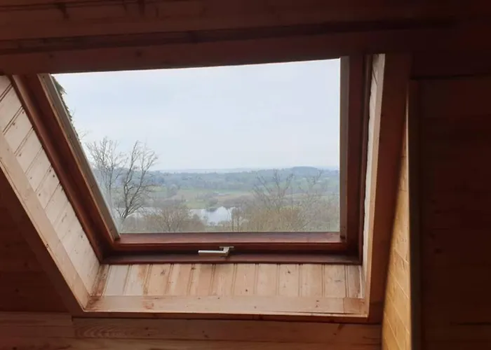 3 Bedroom Over Looking Dathee & Golf Course * Saint-Manvieu-Bocage