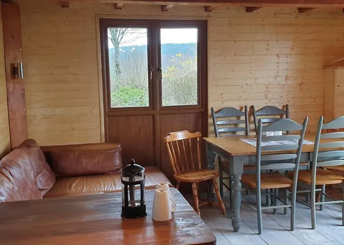 3 Bedroom Over Looking Dathee & Golf Course * Saint-Manvieu-Bocage