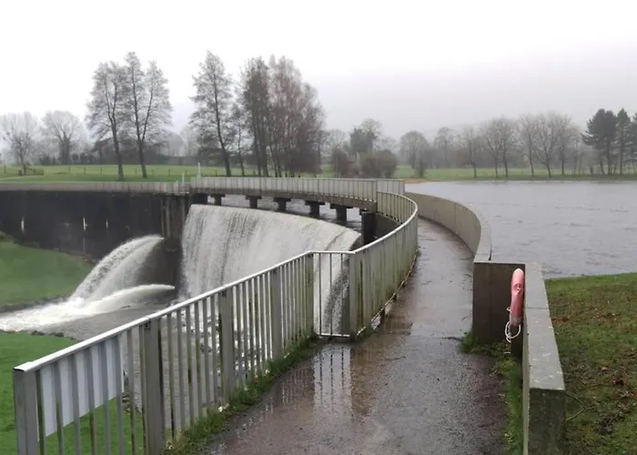 3 Bedroom Over Looking Dathee & Golf Course Chalé