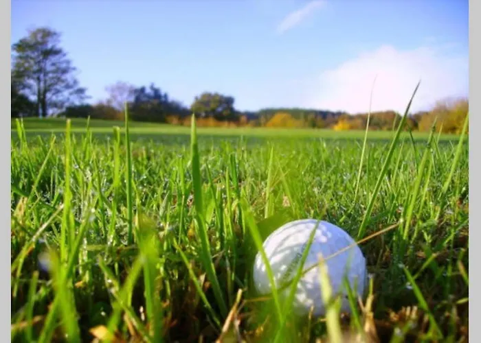 3 Bedroom Over Looking Dathee & Golf Course * Saint-Manvieu-Bocage