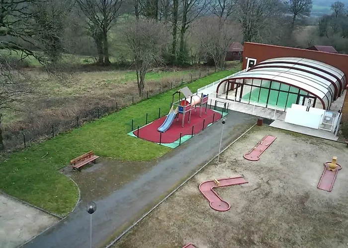 3 Bedroom Over Looking Dathee & Golf Course Chalé